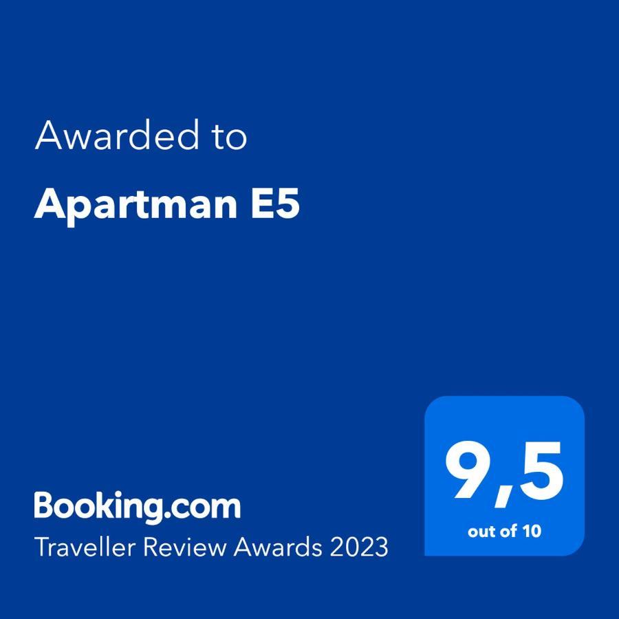 Apartma E5 *
