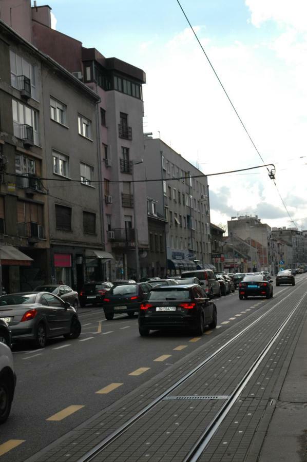 E5 Apartma *